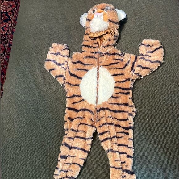 Tiger Costume (4T) - Picture 1 of 7